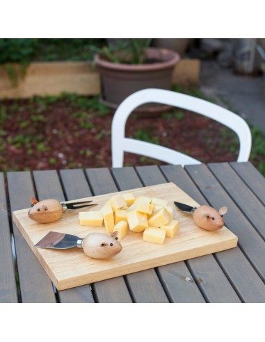 Cheese Board And Mouse Knives